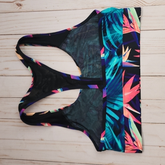 PINK Victoria's Secret Tropical Floral Sports Bra - Picture 6 of 8